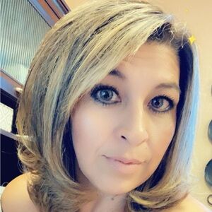 Meet your Posher, Cindy